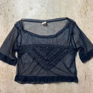 Very Delicate and Pretty Mesh Cropped Top Size XS